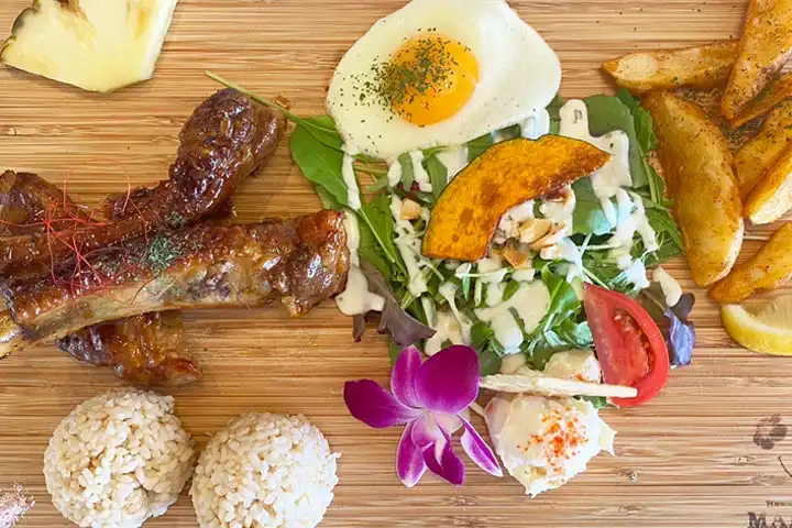 スペアリブのハワイアン煮込み